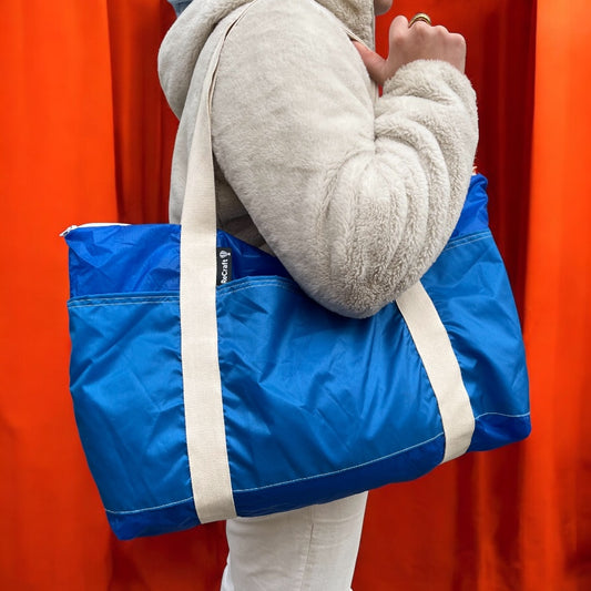 Bolso grande con cremallera